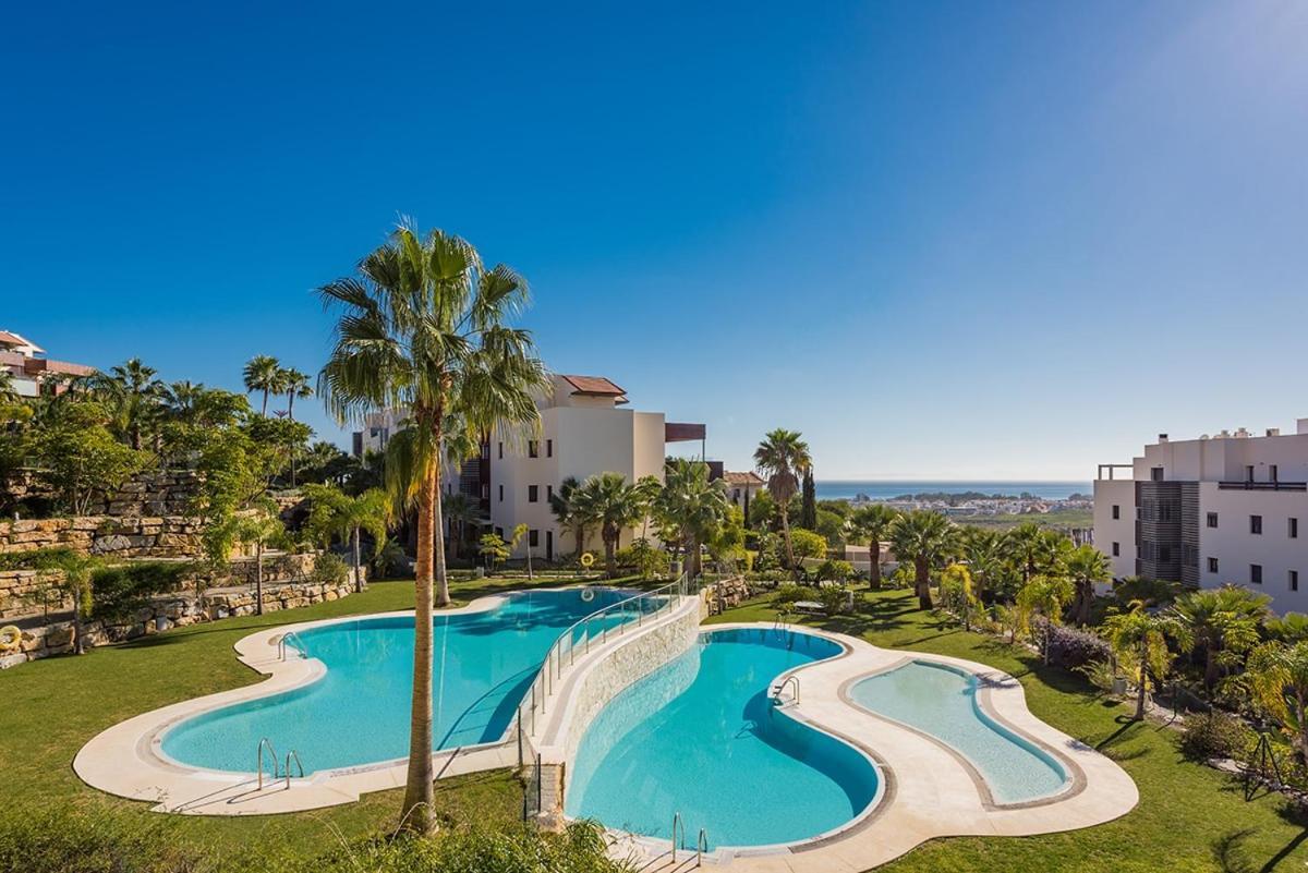 Alegria De Vivir Exclusiv 2 Bedroom Appartment Pool, Parking, Wifi, Netflix, Padel And More Estepona Eksteriør billede